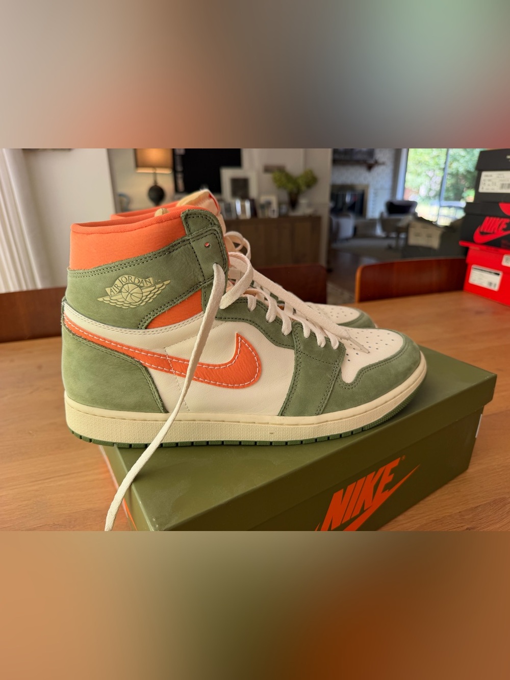 Nike Air Jordan 1 high — Olive Green/Orange/White